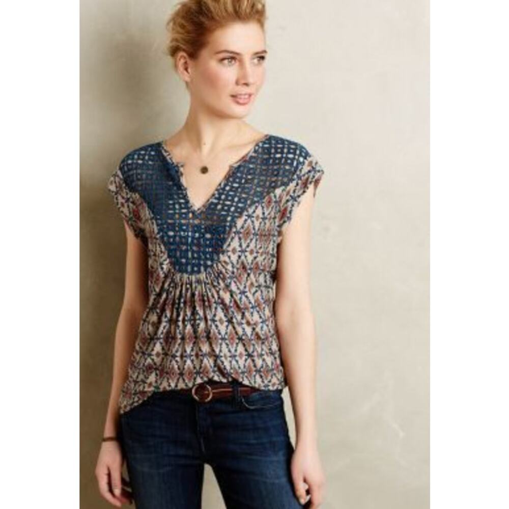 EUC Anthropologie Meadow Rue Lace Crochet Sleeveless Top Tunic Tan‎ Navy Boho